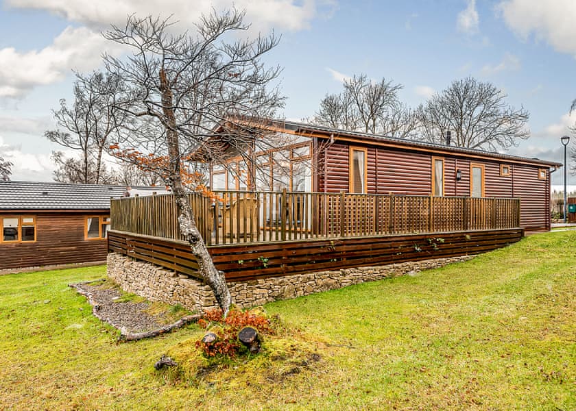 Greystoke Premier 2 Well Lodge Retreat Lodges Book Online