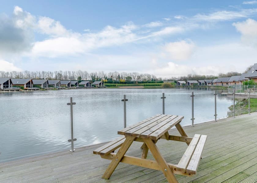 Twin Lakes Luxury Lodges in Tewitfields, Carnforth Holiday Parks