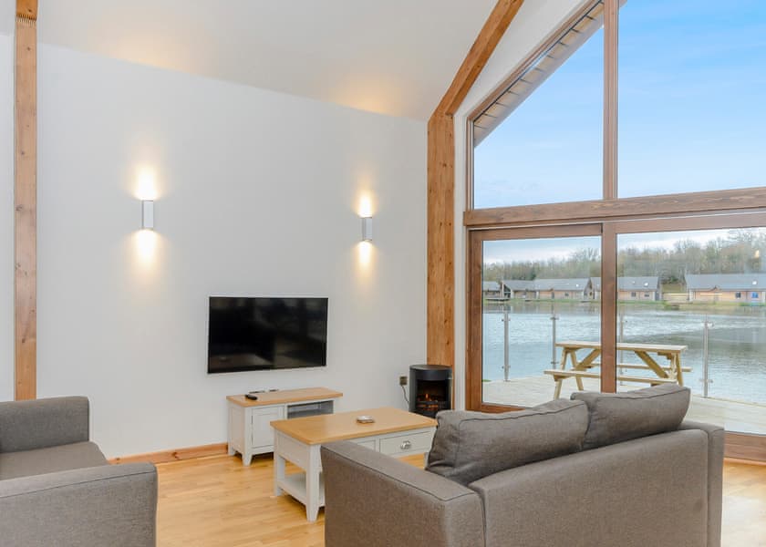 Tranquillity Lodge Twin Lakes Country Club Lodges Book Online