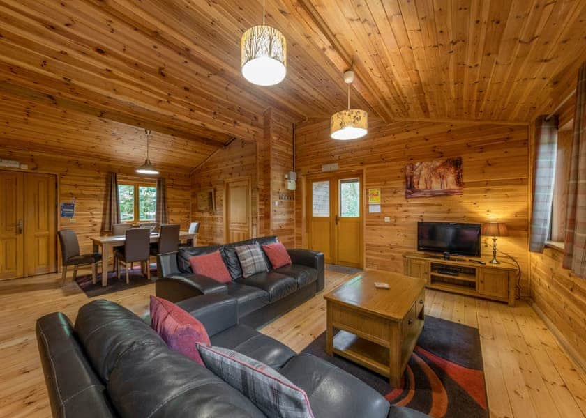 Woodland Park Lodges